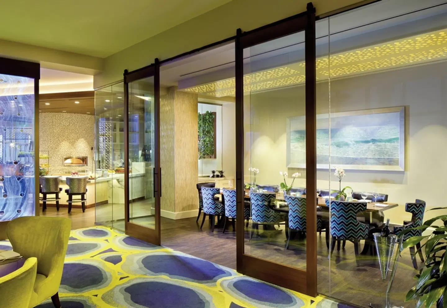 Opal Sands Resort Bar