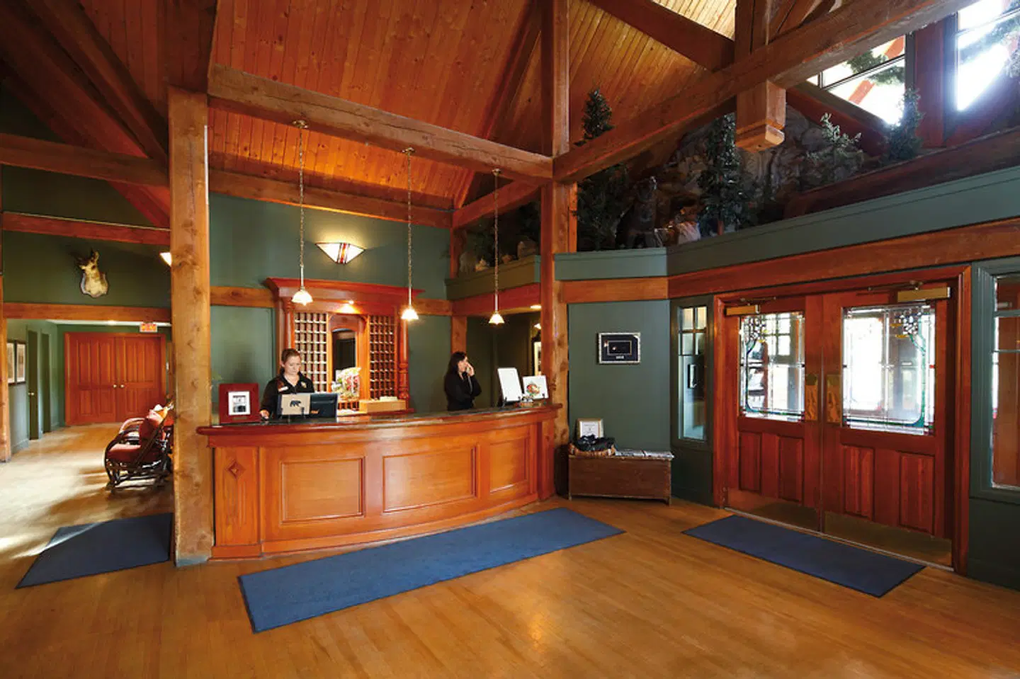 Buffalo Mountain Lodge Bar