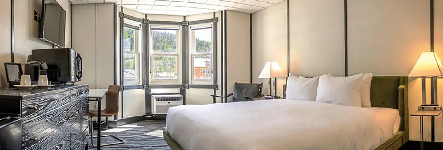 Midnight Sun Hotel ROOM_EXAMPLE