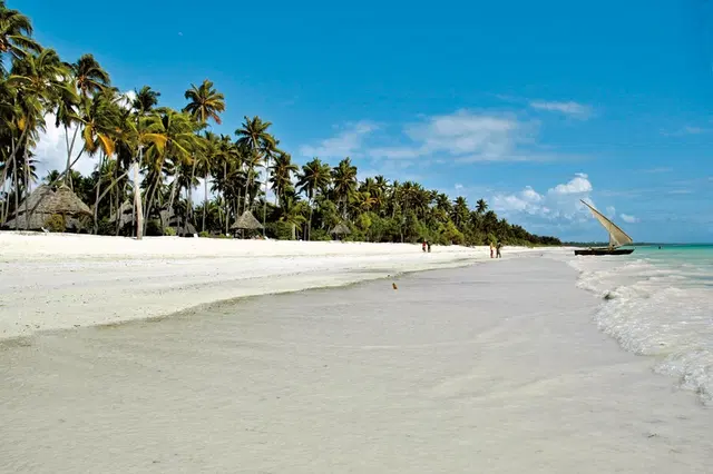 ADAC Special Tansania - Sansibar: Insel der Gewürze & Träume Strand