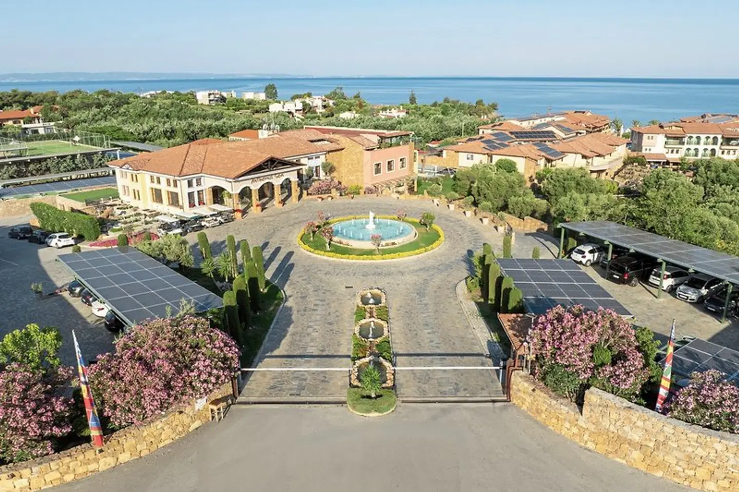Anthemus Sea Beach Hotel & Spa Terrasse
