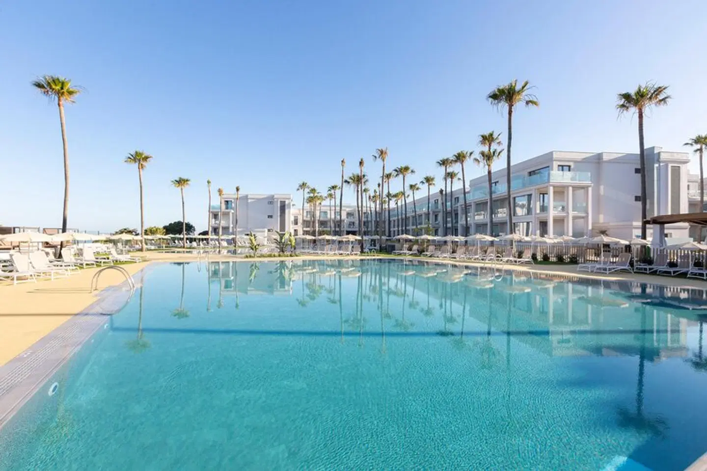 Hipotels Barrosa Park OUTDOOR_POOL