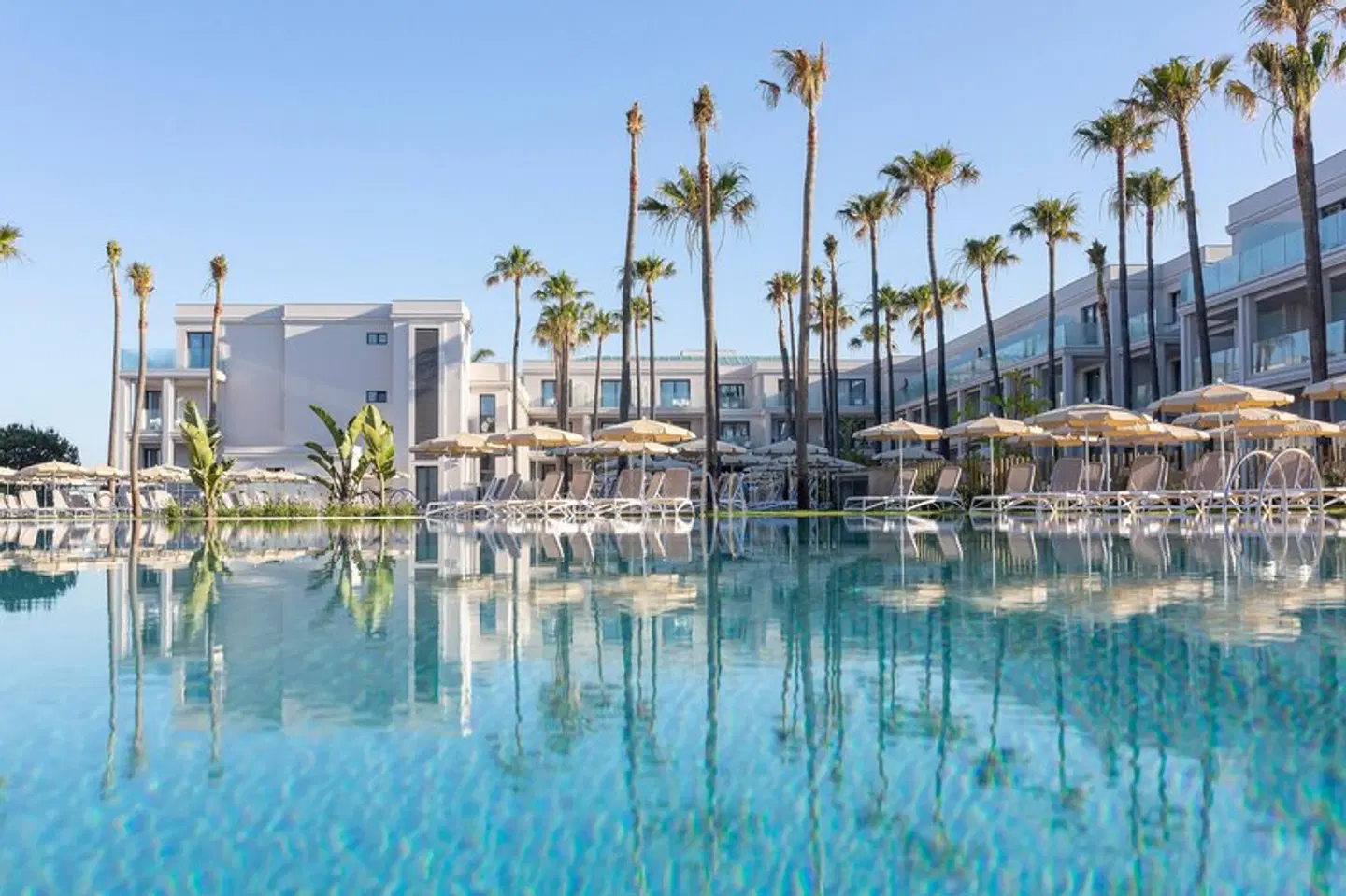 Hipotels Barrosa Park OUTDOOR_POOL