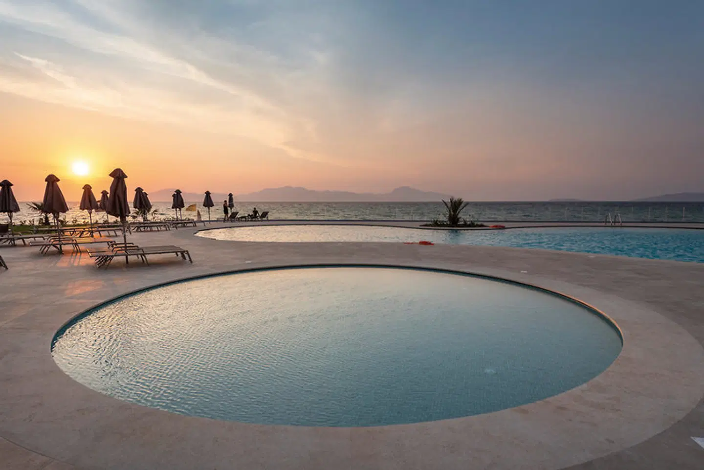 Horizon Beach Resort OUTDOOR_POOL