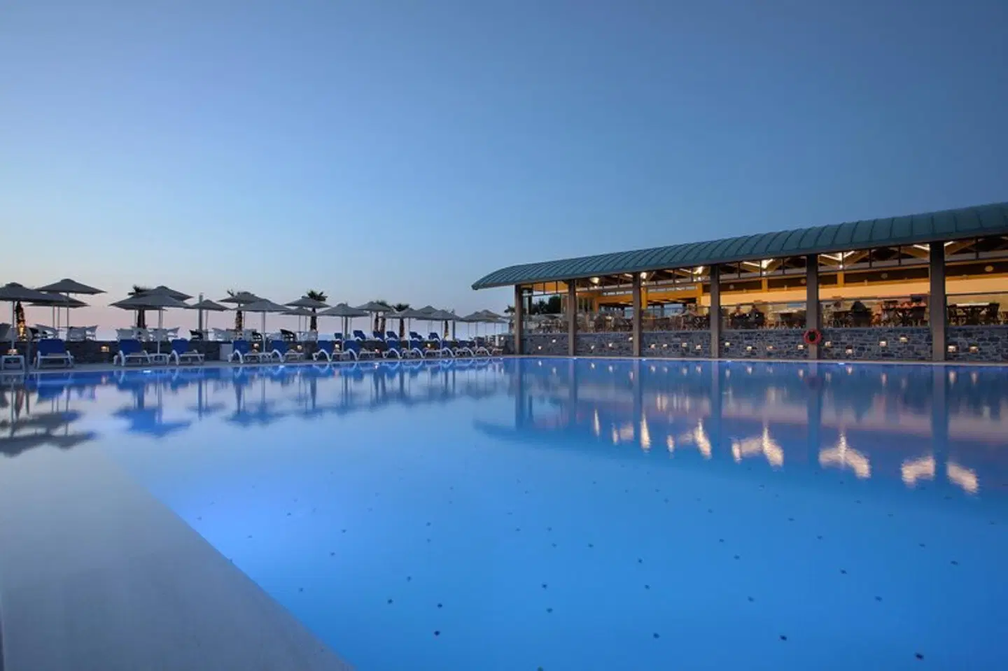 Arina Beach Resort OUTDOOR_POOL