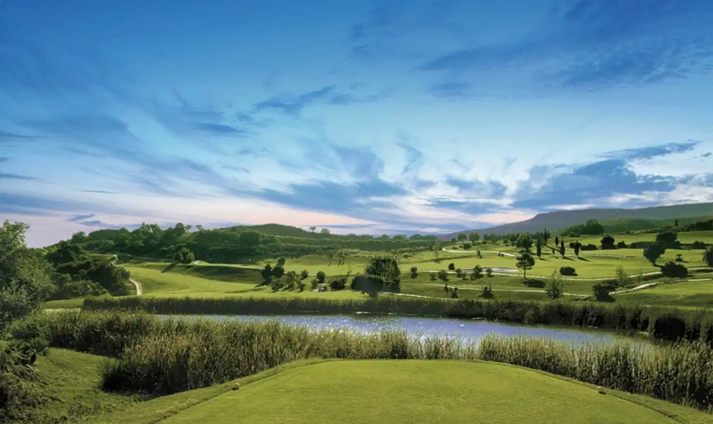 Sol Marbella Estepona · Atalaya Park Landschaft