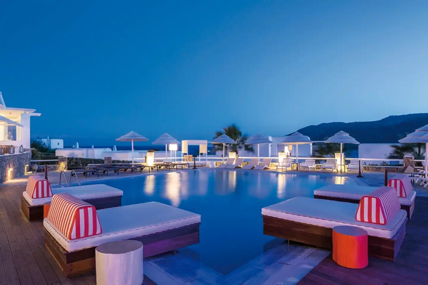 Archipelagos Pool