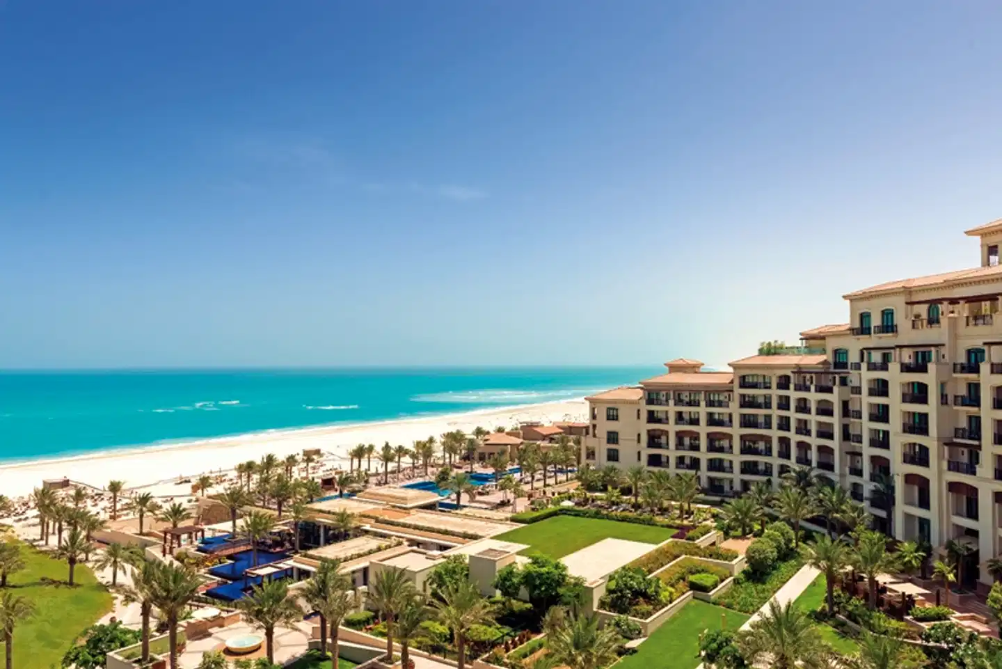The St. Regis Saadiyat Island Resort Aussenansicht