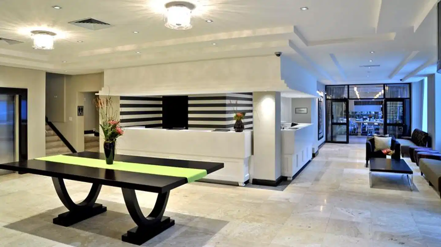 Onomo Inn On The Square Lobby