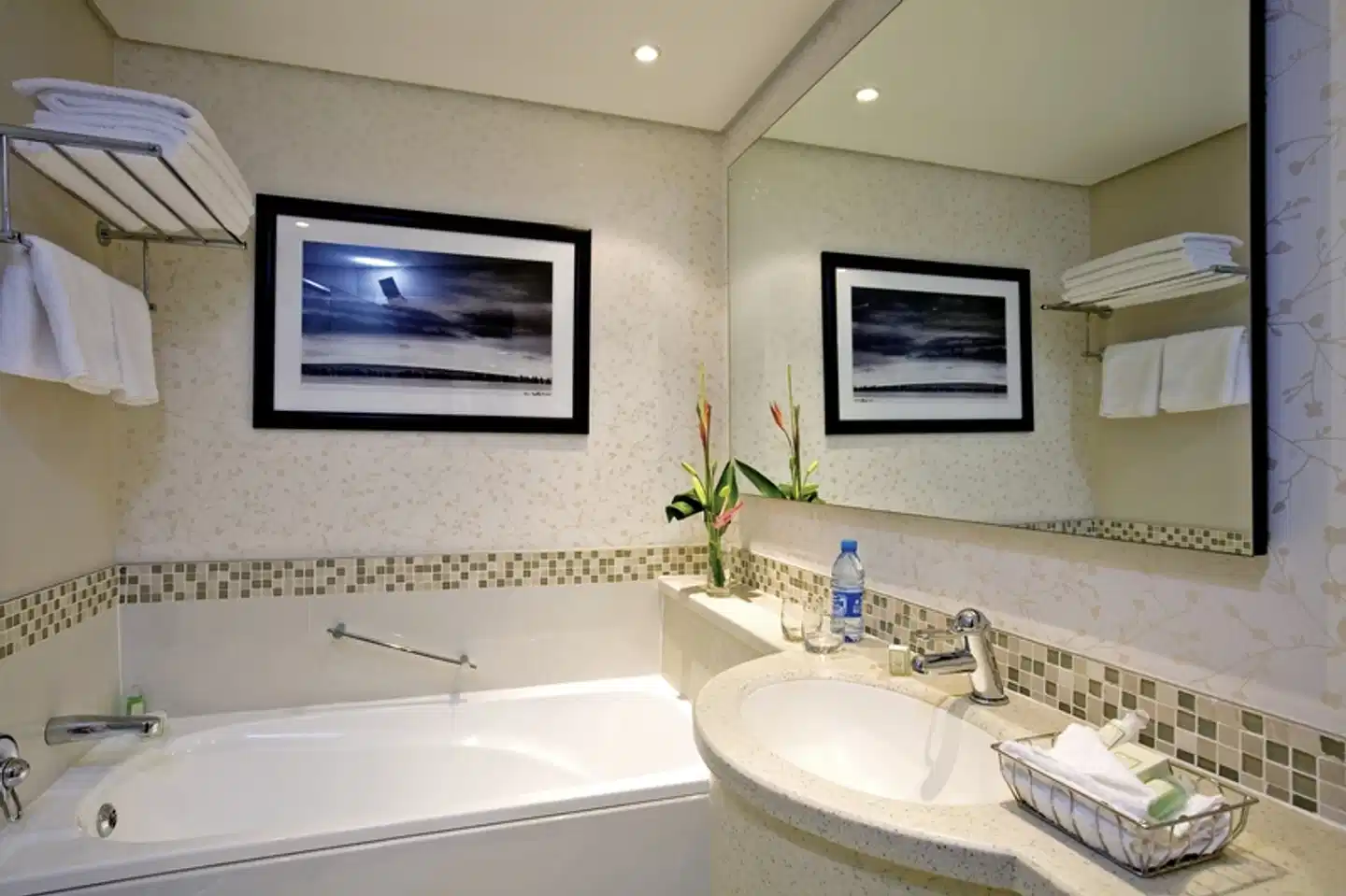 Southern Sun Waterfront Badezimmer