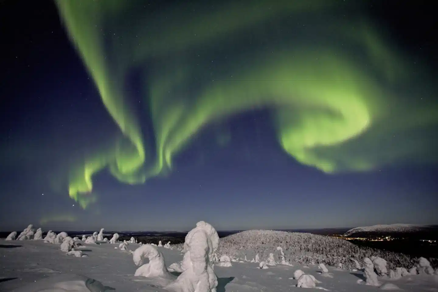 Winterspaß in Finnisch Lappland Landschaft