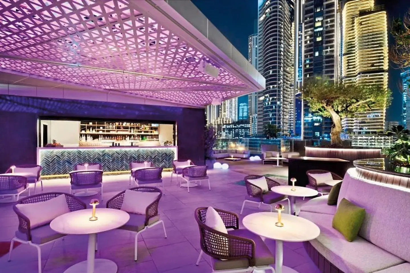 Hotel Indigo Dubai Downtown Bar