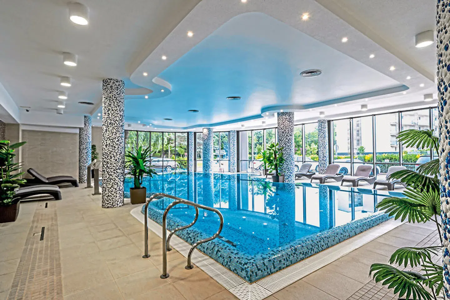 Leda Spa Hallenbad