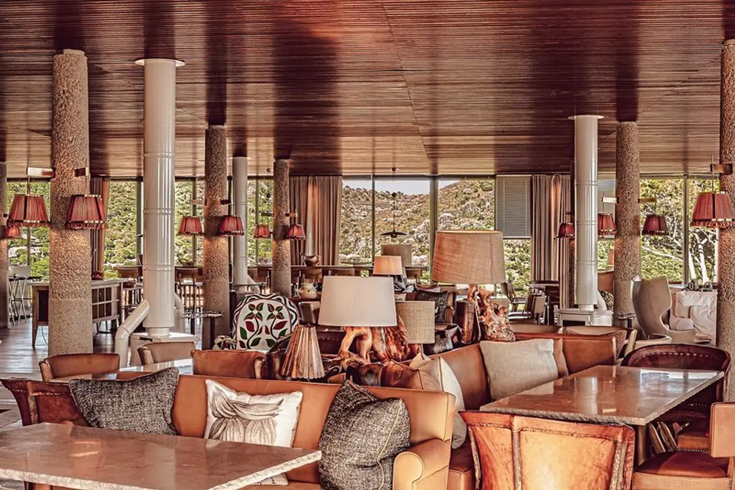 Lily of the Valley LOUNGE_LOBBY