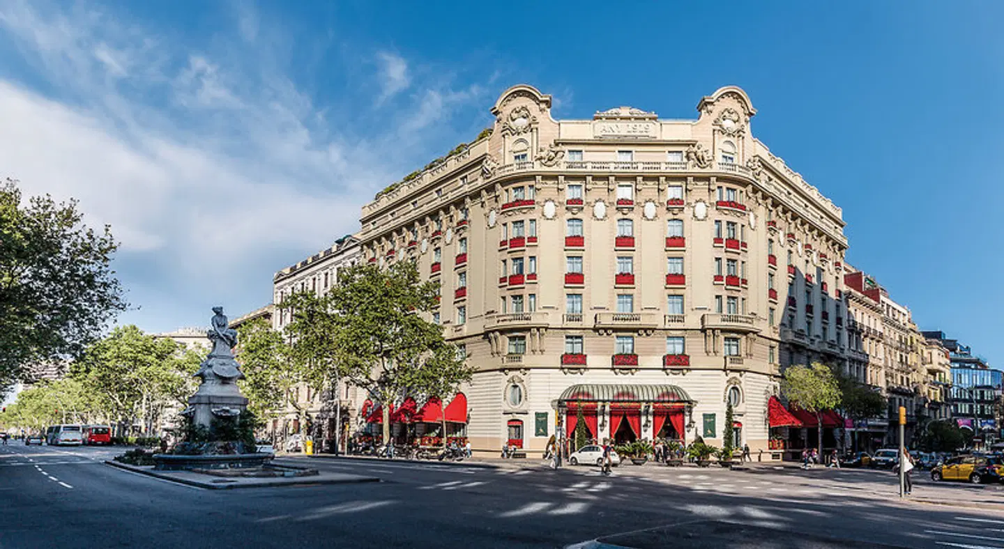 El Palace Hotel Barcelona EXTERIOR