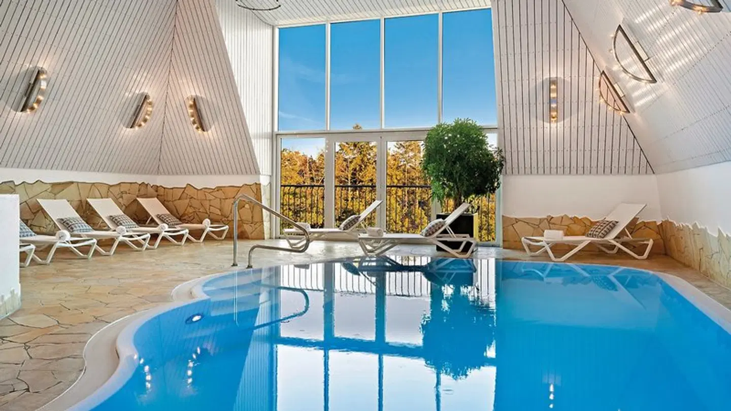 LifeStyle Resort Zum Kurfürsten Hallenbad