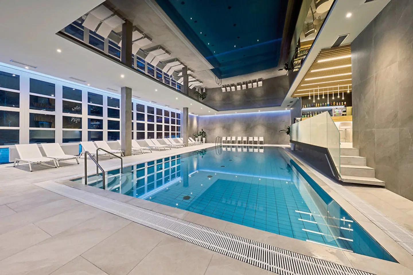 Wellness Hotel Svornost Hallenbad