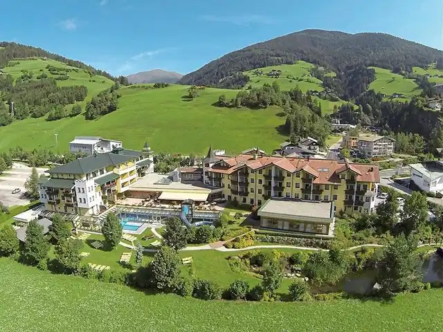 Dolomiten Residenz Sporthotel Sillian Aussenansicht