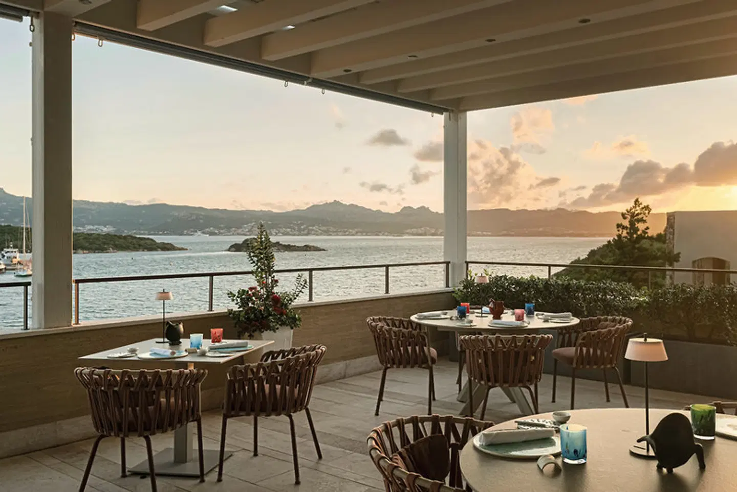 7Pines Resort Sardinia Terrasse