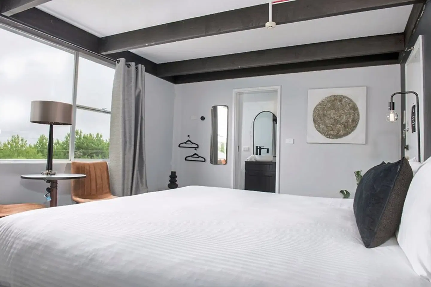 Echo Point Discovery Motel ROOM_EXAMPLE