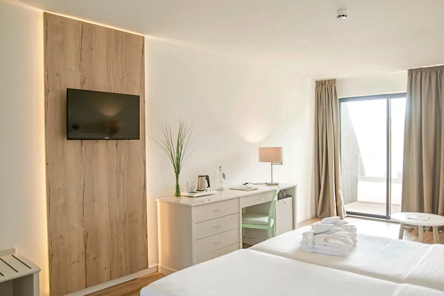 Caloura Hotel Resort Badezimmer