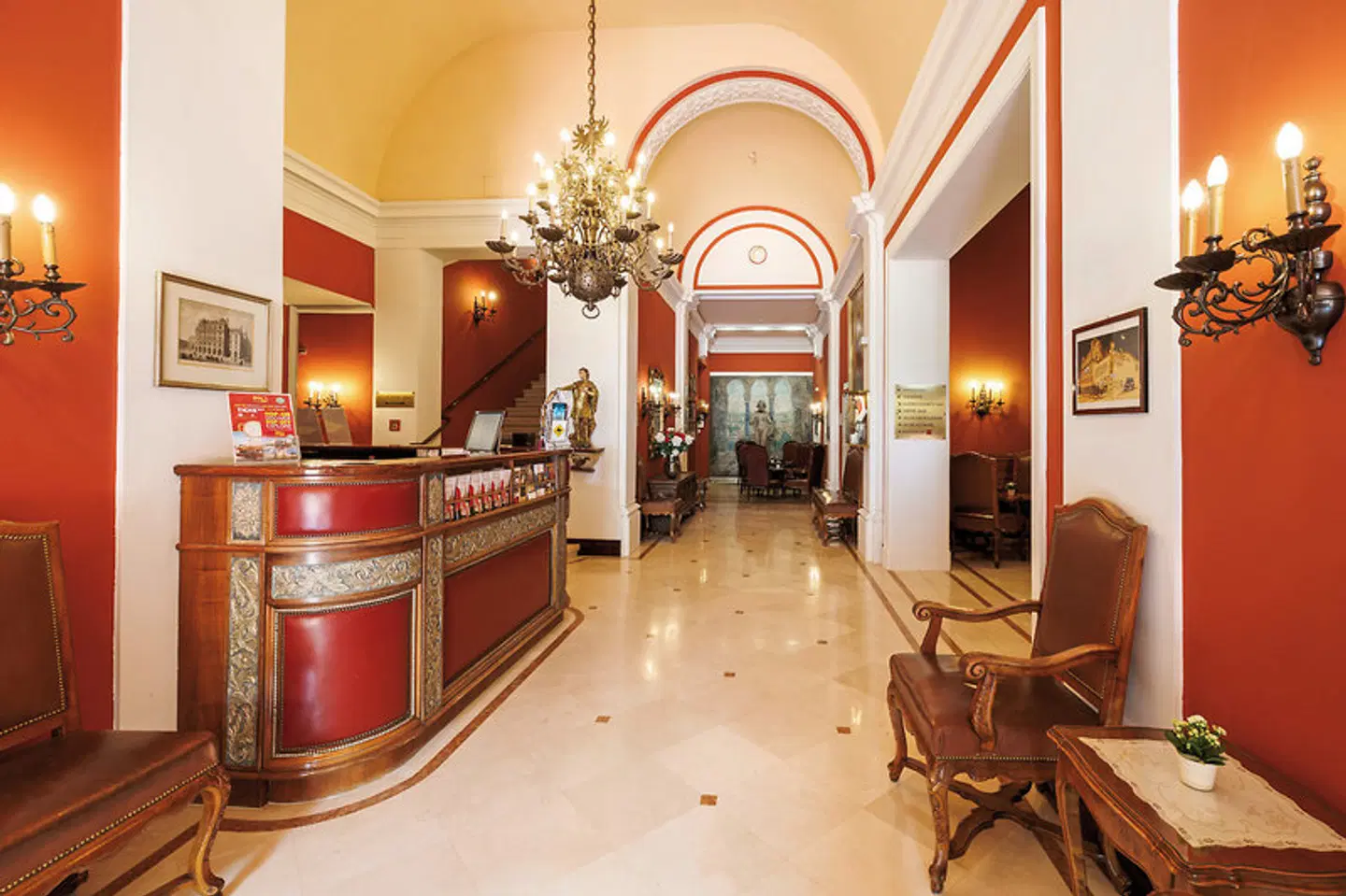 Hotel Regina LOUNGE_LOBBY