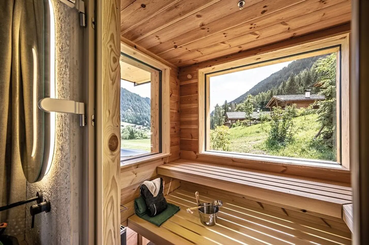 Chalets Valsegg HEALTH_BEAUTY