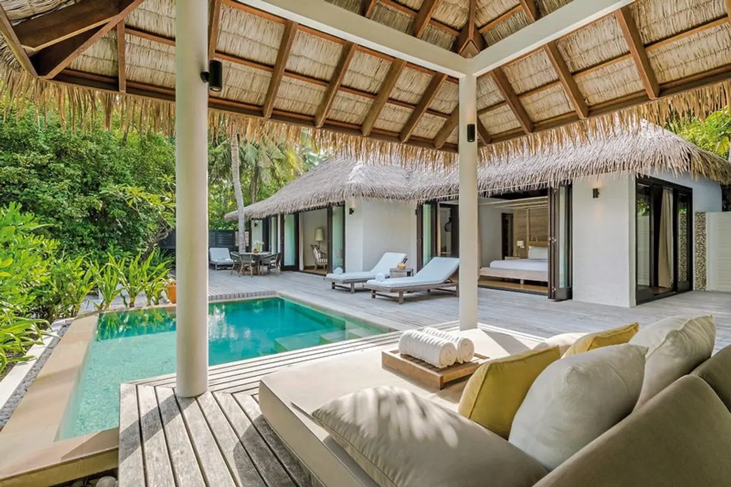 COMO Maalifushi Hallenbad
