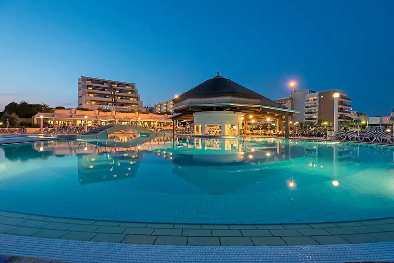 Savoy Beach Hotel & Thermal SPA – Hotelfoto