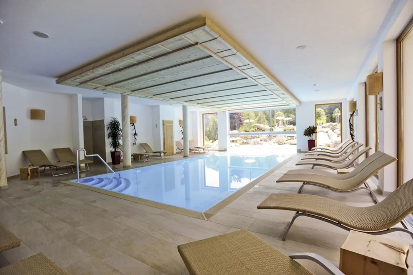 Natur & Wellnesshotel Höflehner Hallenbad