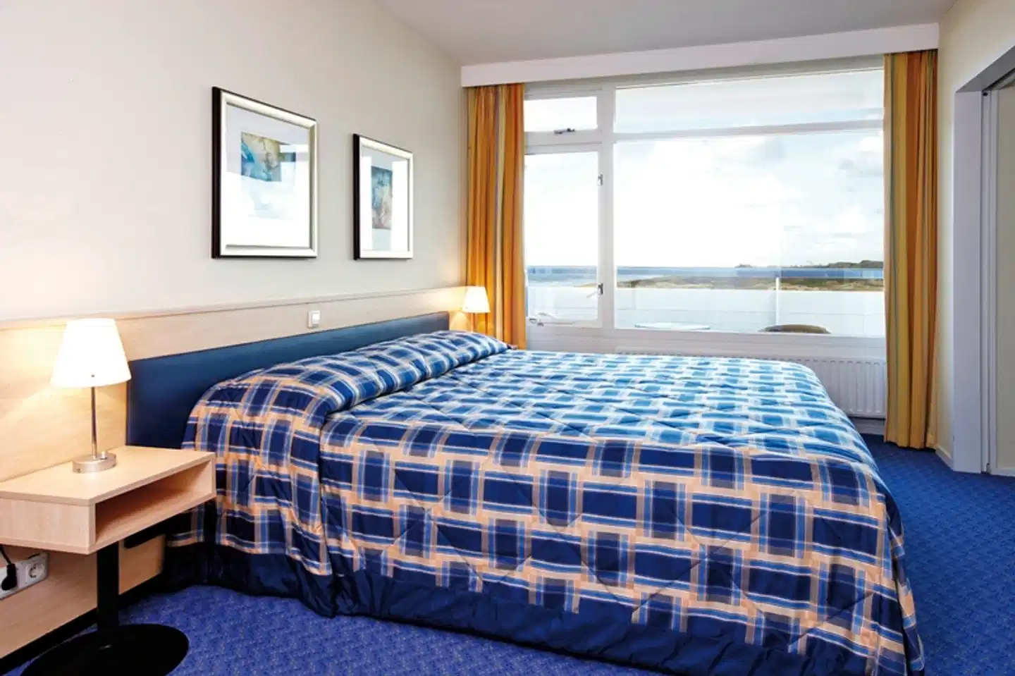 NH Atlantic Den Haag Wohnbeispiel