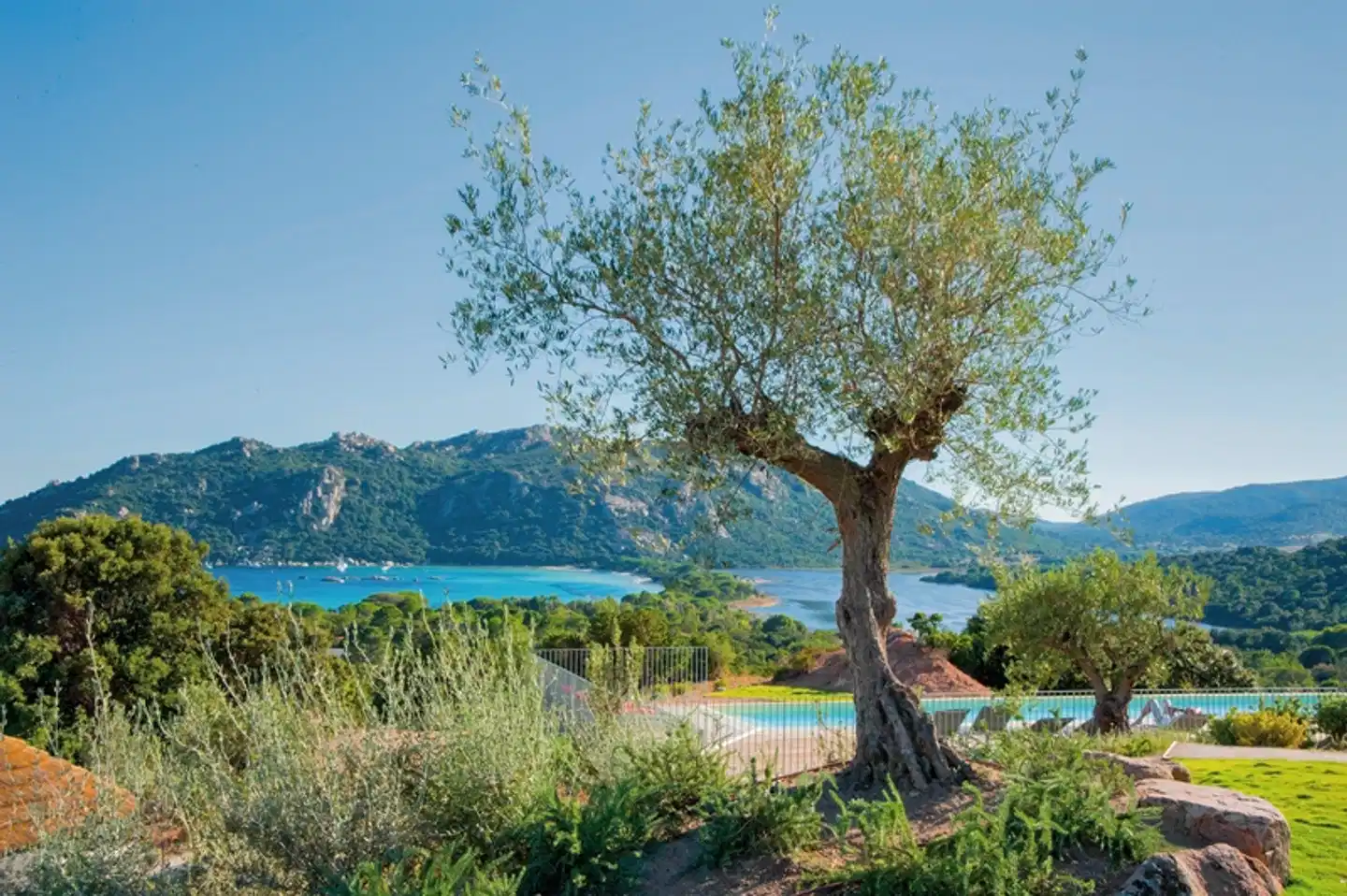 Domaine Santa Giulia Palace Landschaft