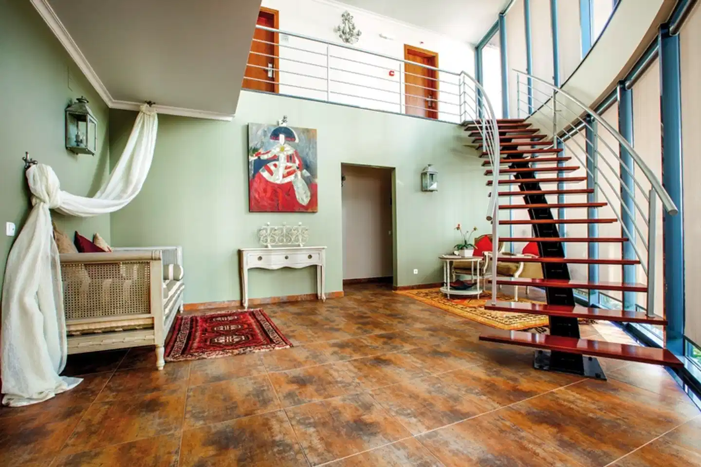 Dom Manuel I Lobby