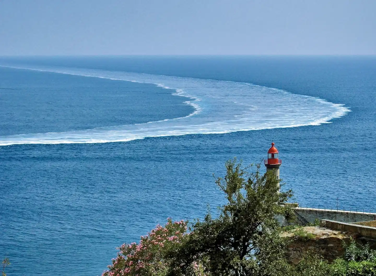 Korsika - ein Gebirge im Meer Landschaft