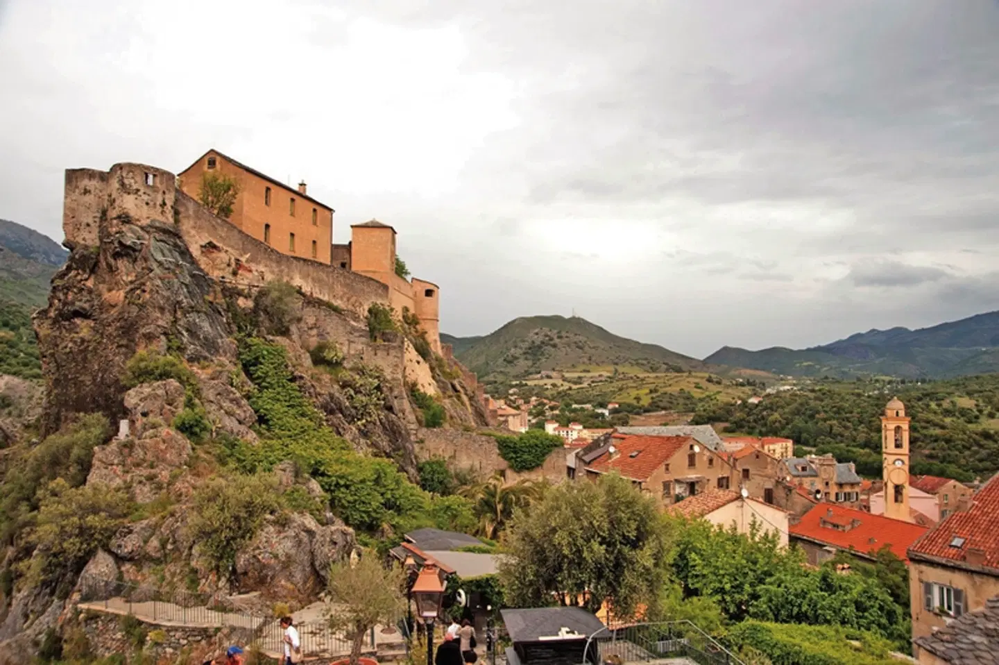 Korsika - ein Gebirge im Meer LANDSCAPE