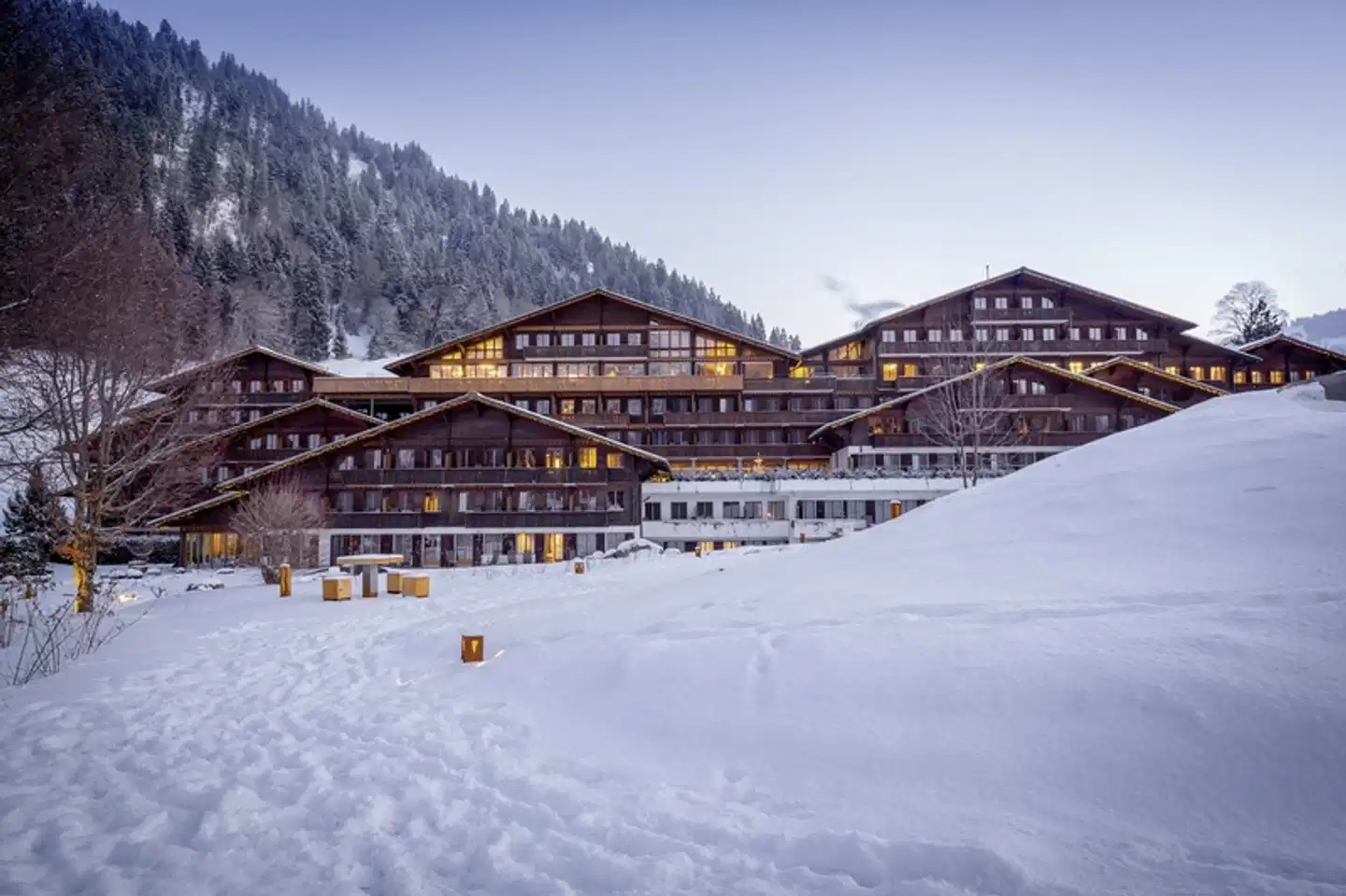 Huus Gstaad Pool