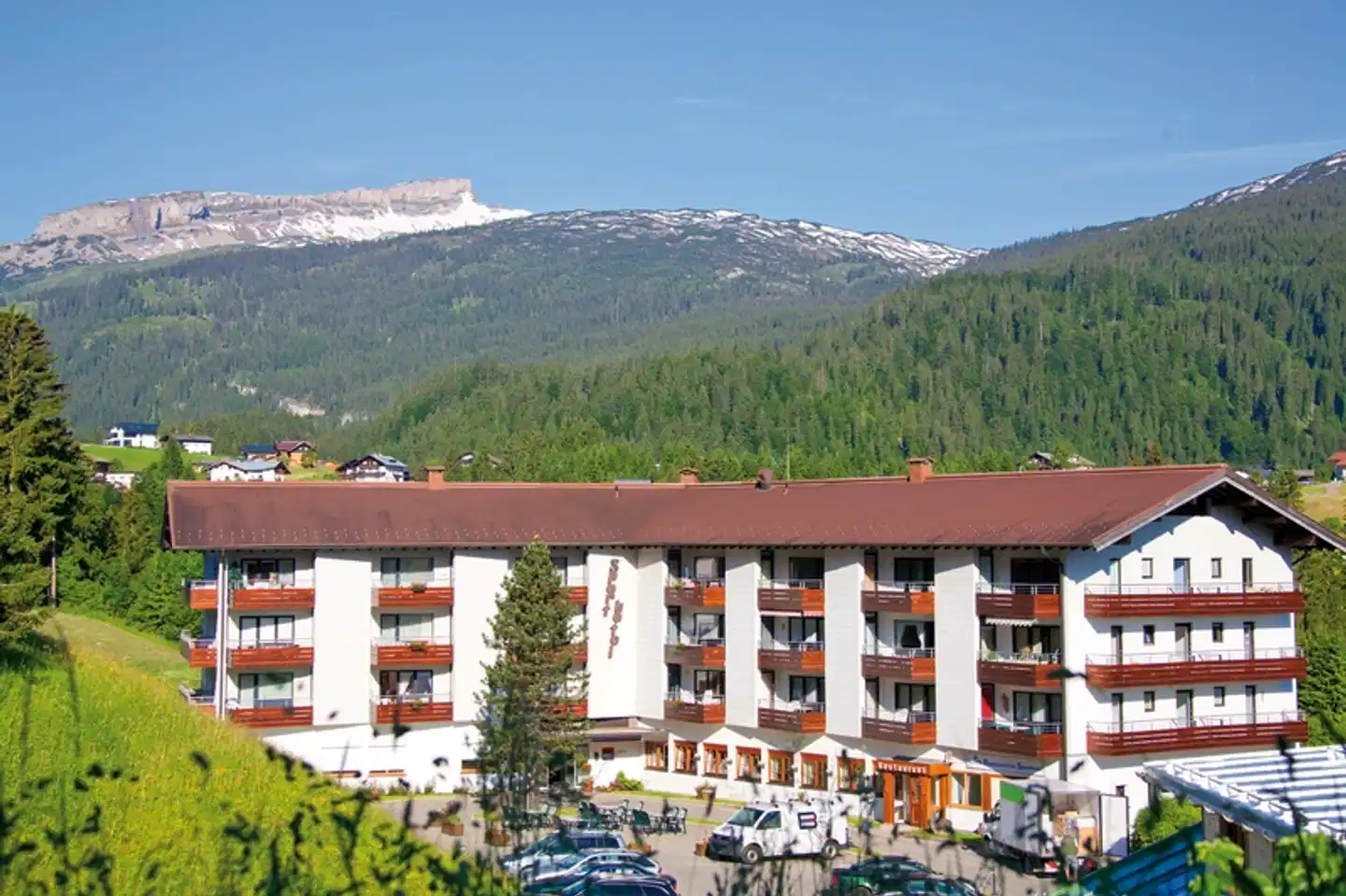 Familienhotel Kleinwalsertal Aussenansicht