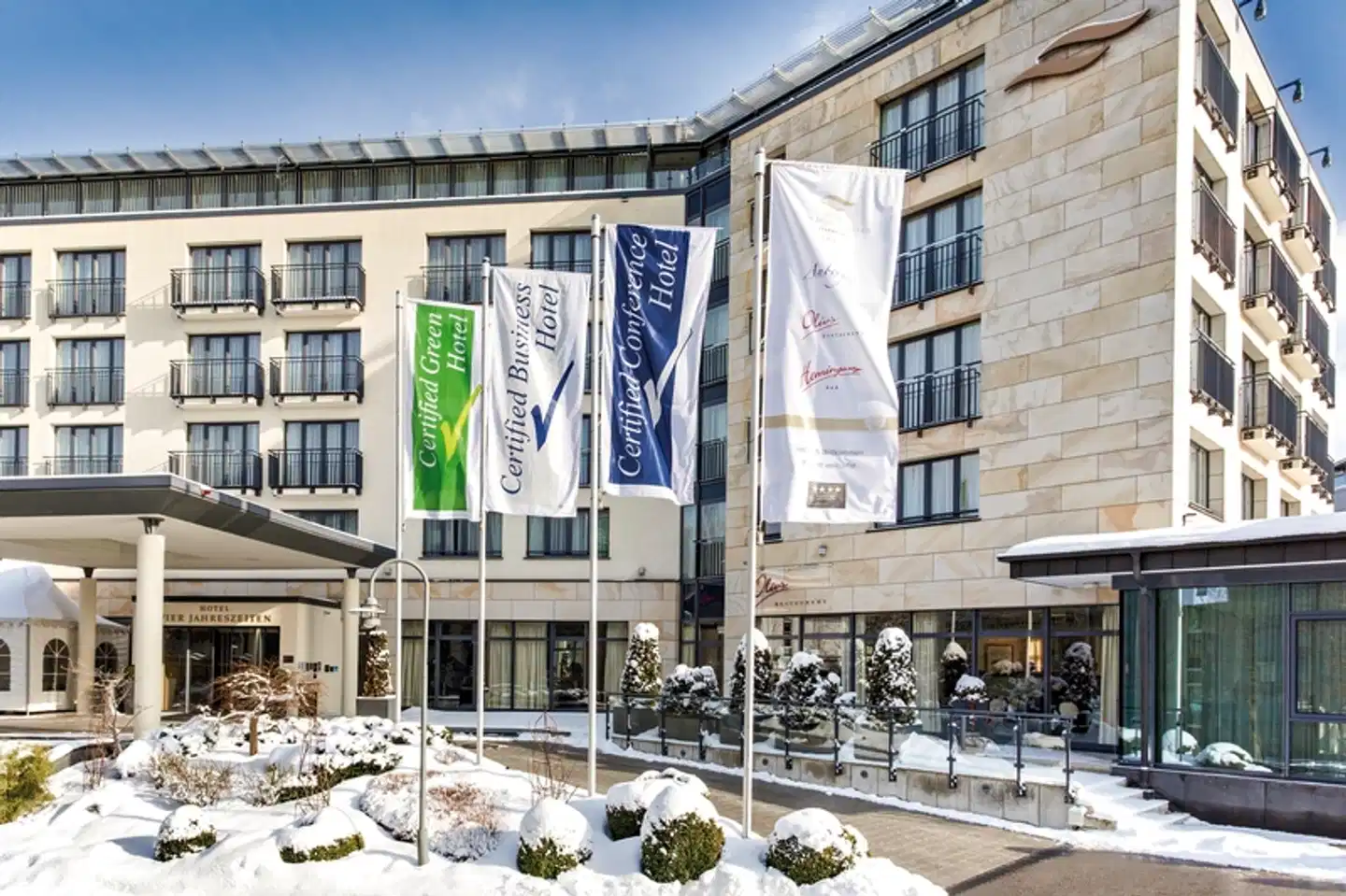 Hotel Vier Jahreszeiten Starnberg Aussenansicht