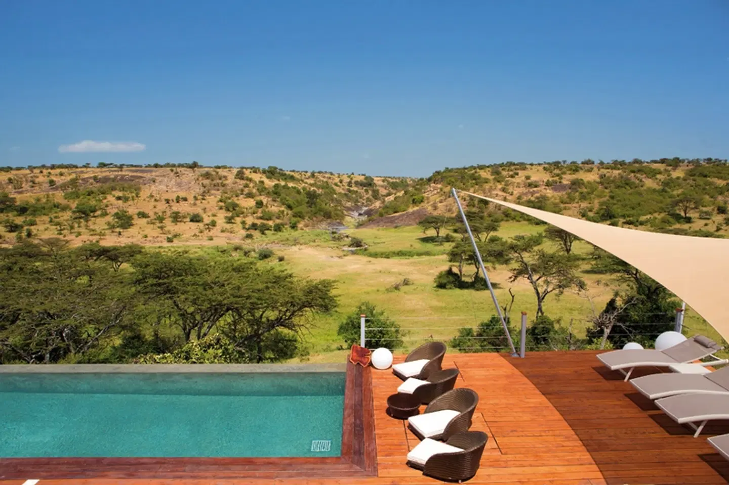 Mahali Mzuri OUTDOOR_POOL