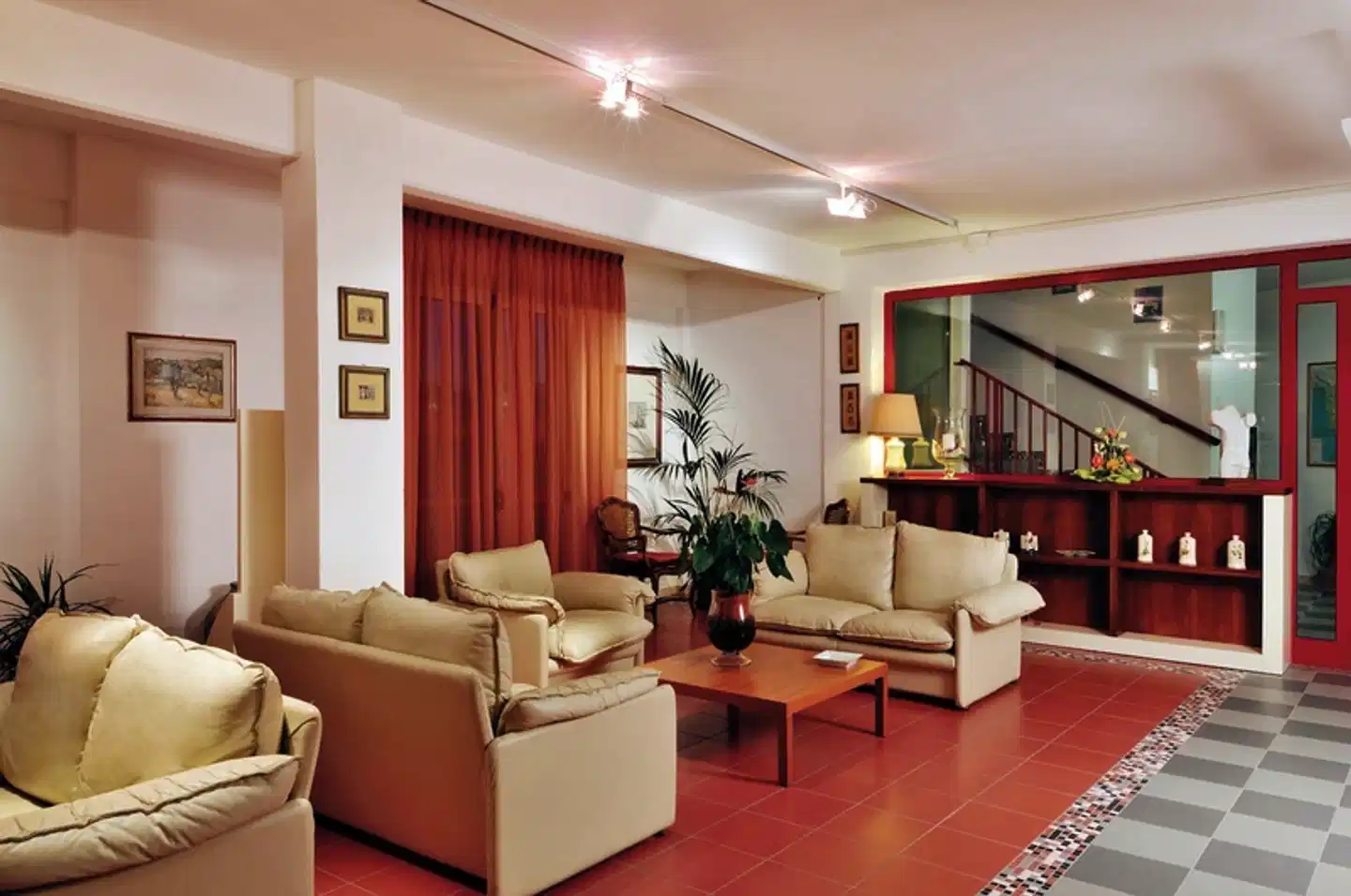 Stella Marina Lobby
