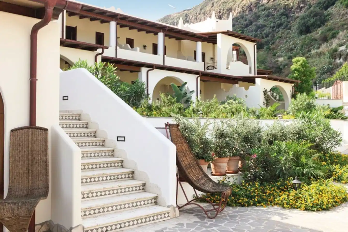 Borgo Eolie Aussenansicht