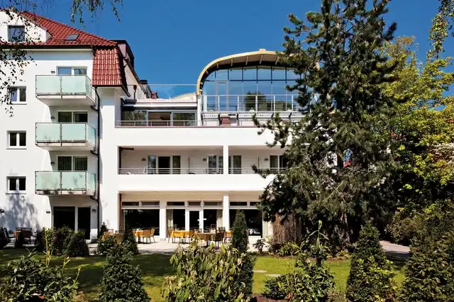 Ringhotel Strandblick Aussenansicht