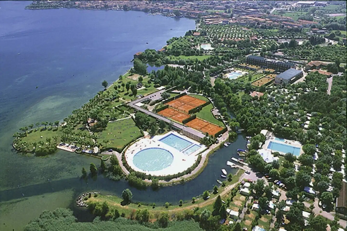 Iseolago Aussenansicht