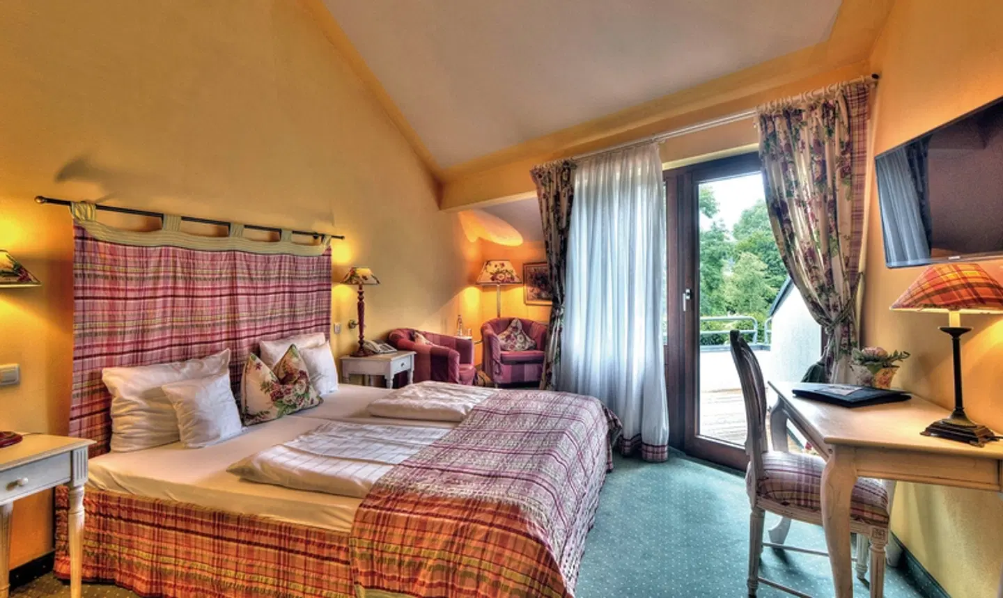 Nells Park Hotel ROOM_EXAMPLE