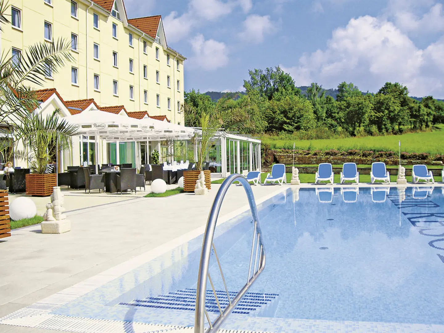 Fair Resort Hotel OUTDOOR_POOL