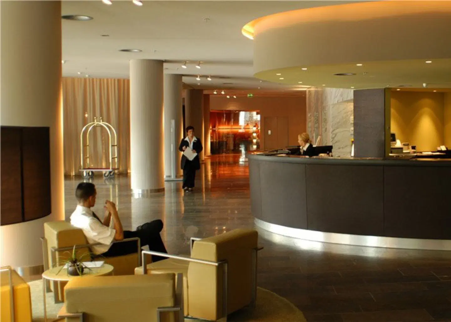 Dorint Hotel am Heumarkt Köln Bar