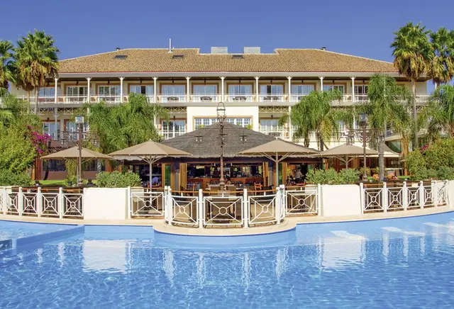 Lindner Hotel Mallorca Portals Nous, part of JdV by Hyatt OUTDOOR_POOL