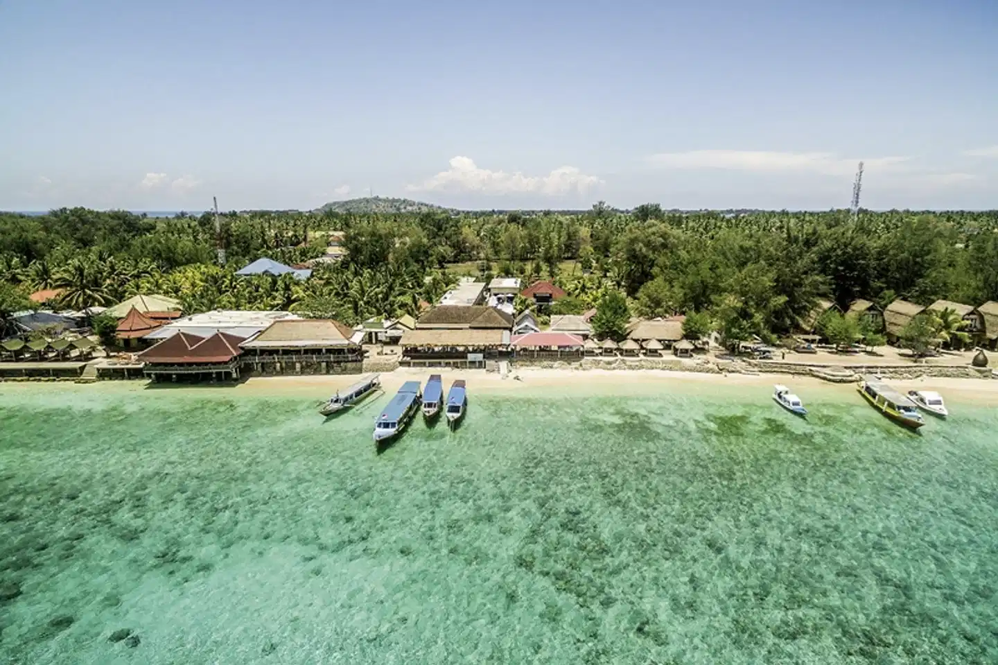 Kura Kura Beach Resort Strand