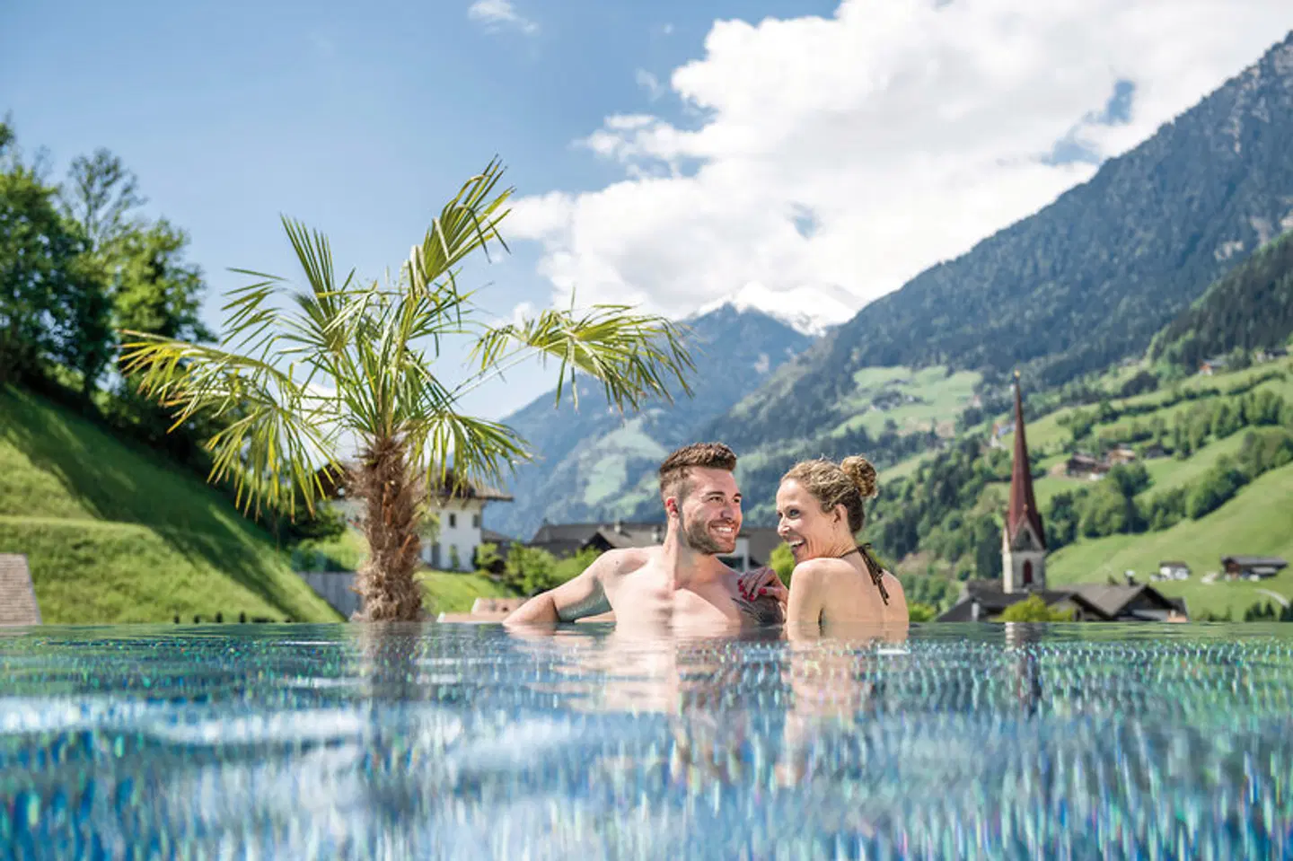 Stroblhof Active Family Spa Resort OUTDOOR_POOL