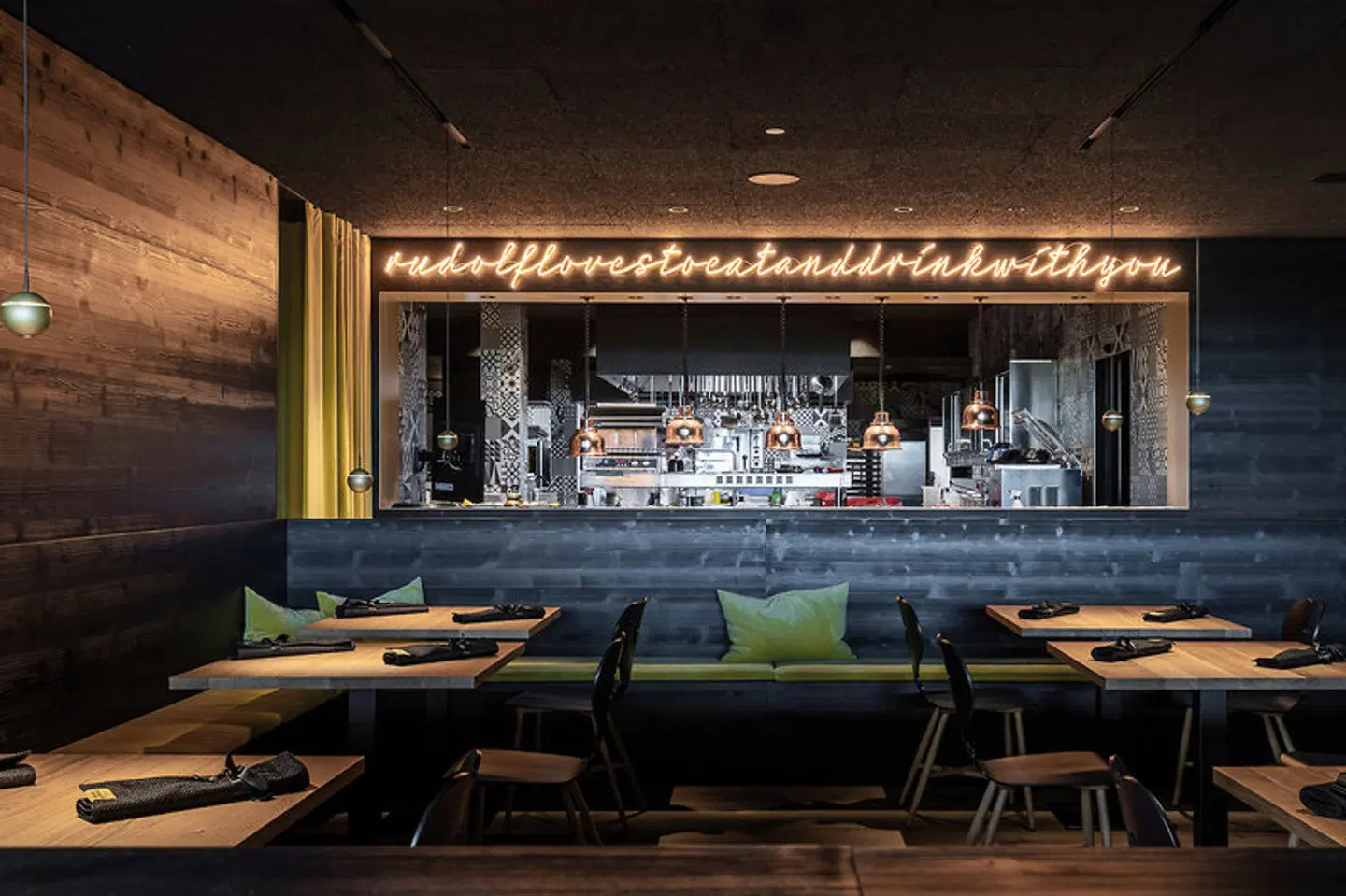 Prinz Rudolf - Stay Smart Bar